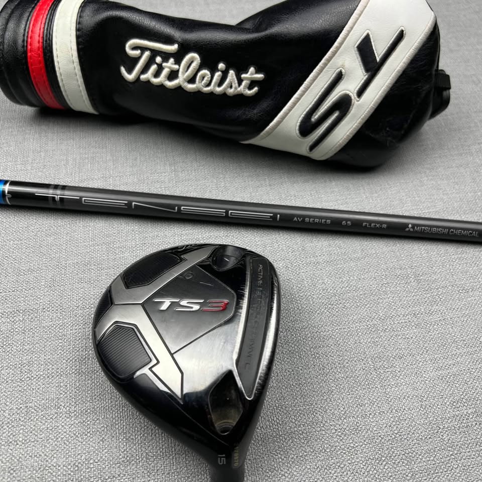Titleist TS3 Fairway 3 Wood - Regular Flex / 15 Degree
