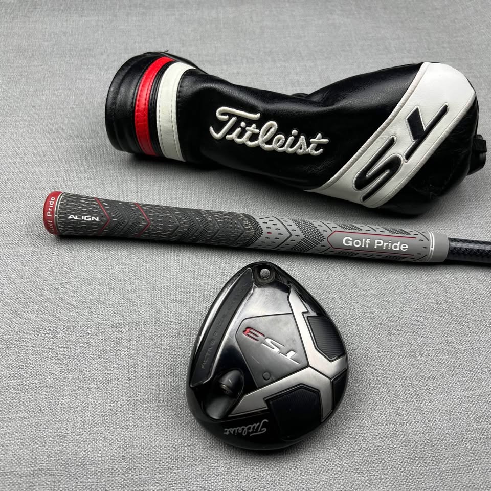 Titleist TS3 Fairway 3 Wood - Regular Flex / 15 Degree