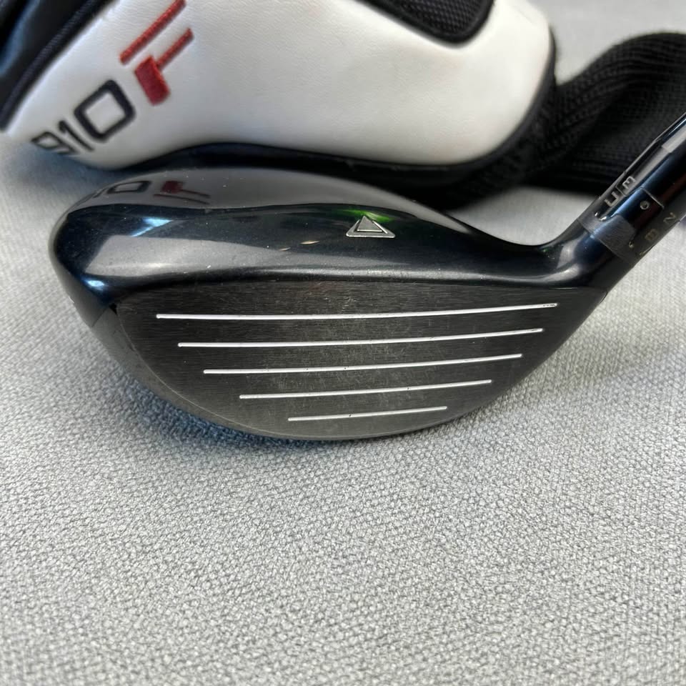 Titleist 915 Fd Fairway 2 Wood - Stiff Flex / 13.5 Degree
