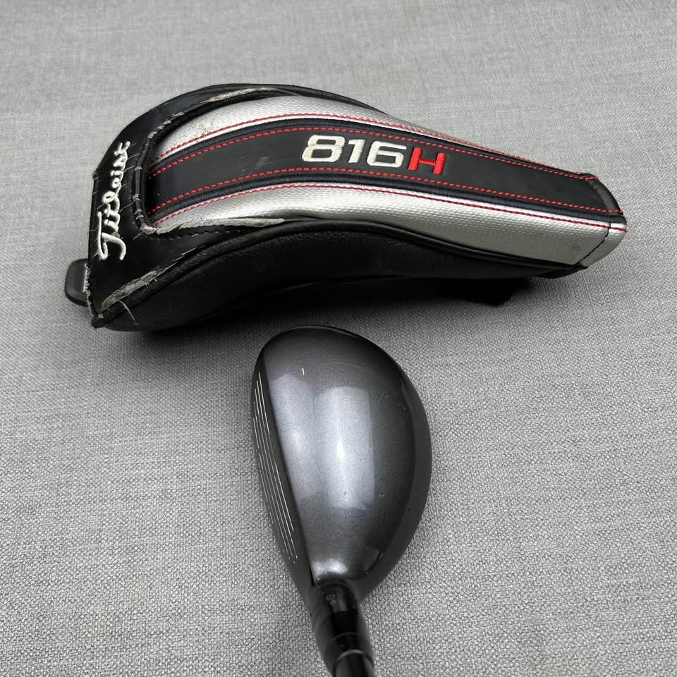 Titleist 816 H1 Hybrid - 19 Degrees / Stiff Flex