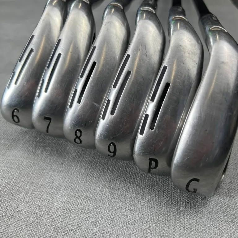 Wilson Staff D9 Iron Set - Upgraded Graphite Regular Flex / 6-GW