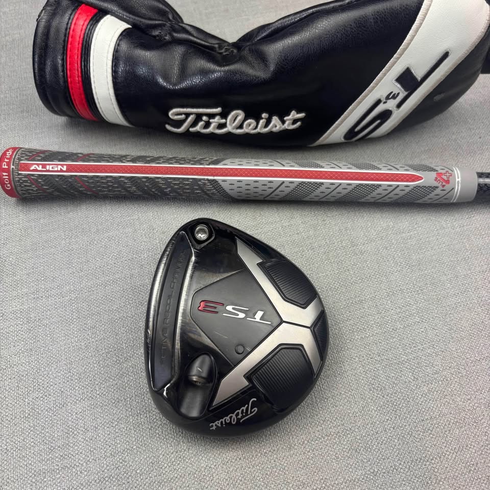 Titleist TS3 Fairway 3 Wood - Regular Flex / 15 Degree