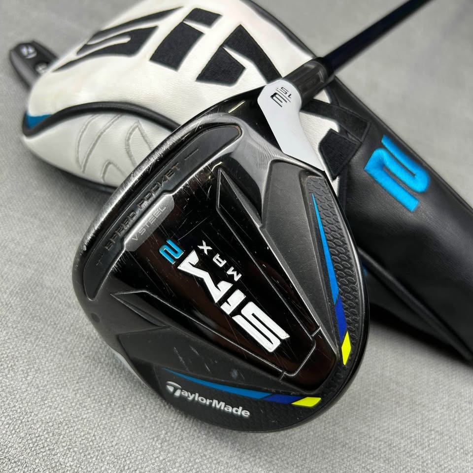 Taylormade SIM2 Max Fairway 3W - Regular Flex / 15 Degree