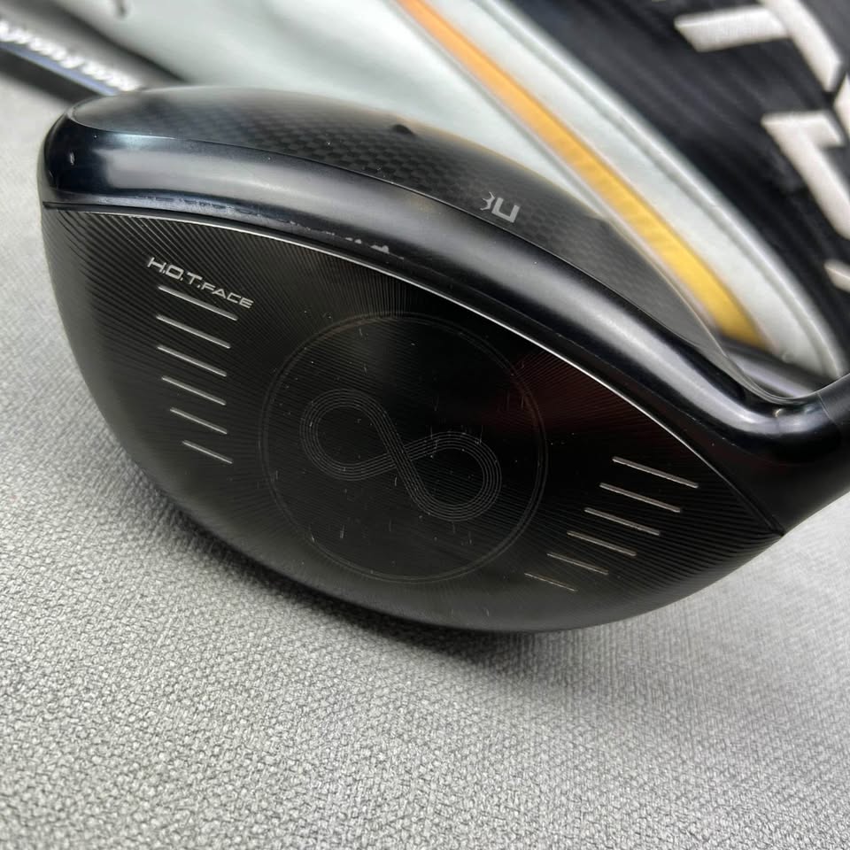 Cobra LTDx LS Driver - Regular Flex / 10.5 Degree