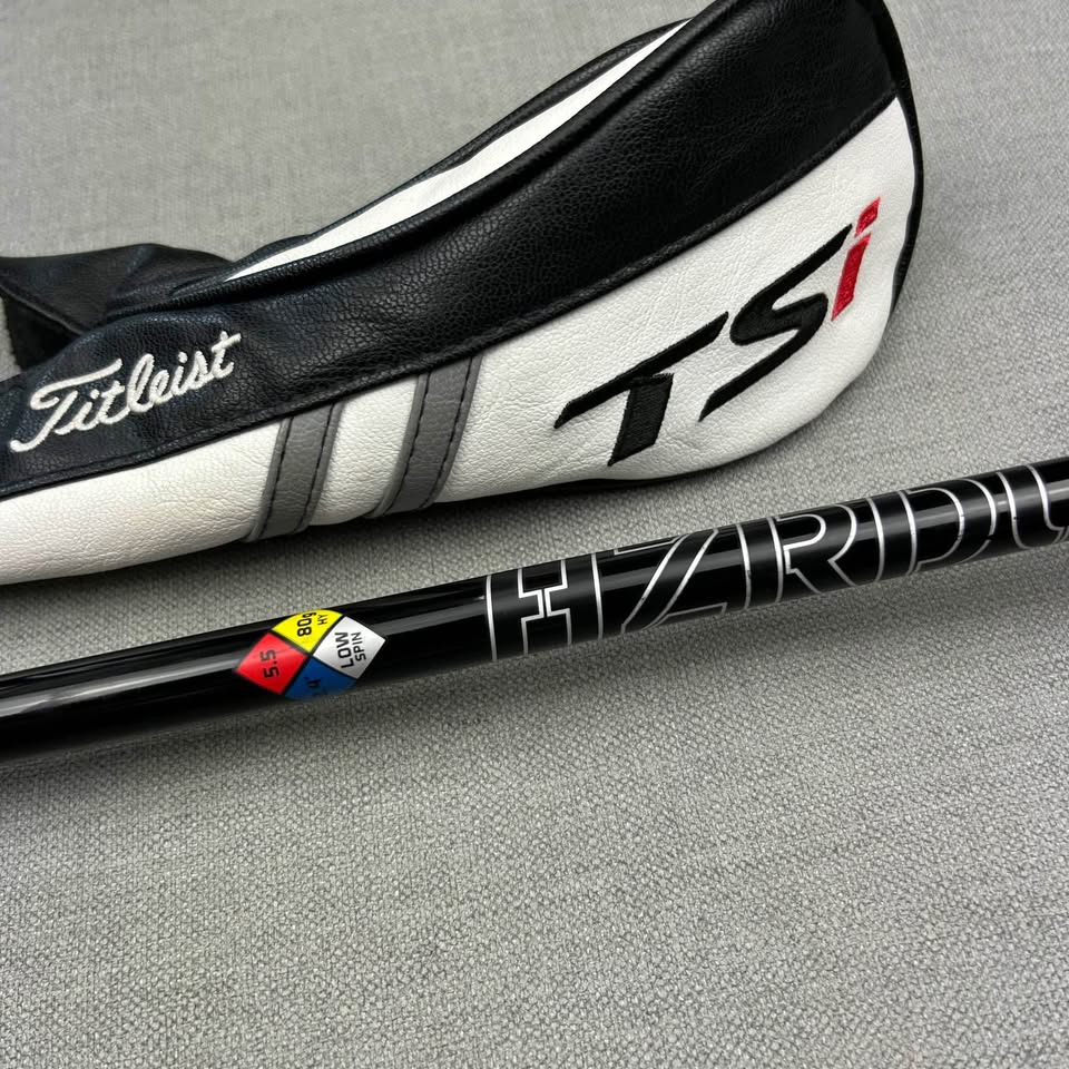 Titleist TSi2 4 Hybrid - Regular Flex / 21 Degree