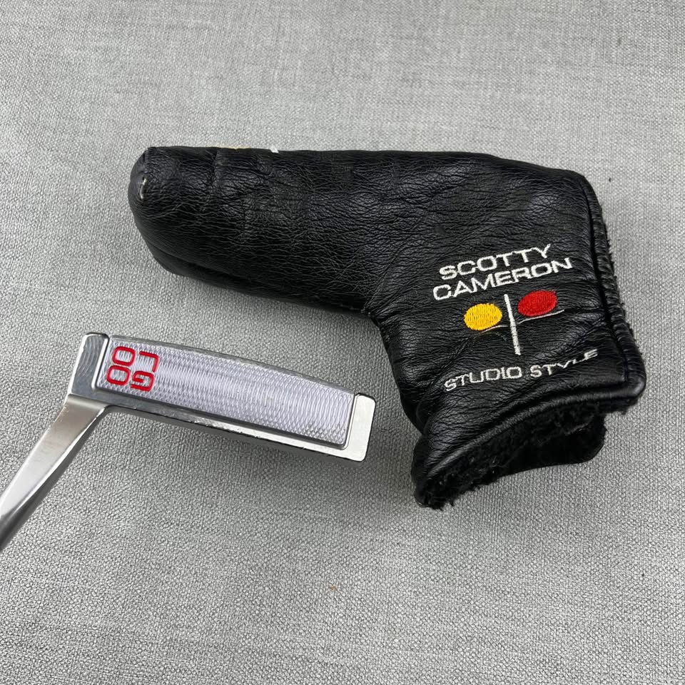 Scotty Cameron GoLo 3 Putter - 33 Inches / SuperStroke