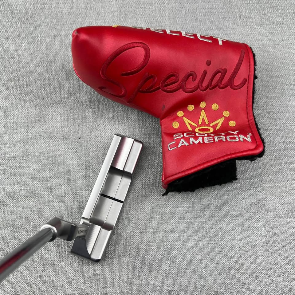 Scotty Cameron Special Select Newport 2 - 34 Inches / Futura Grip