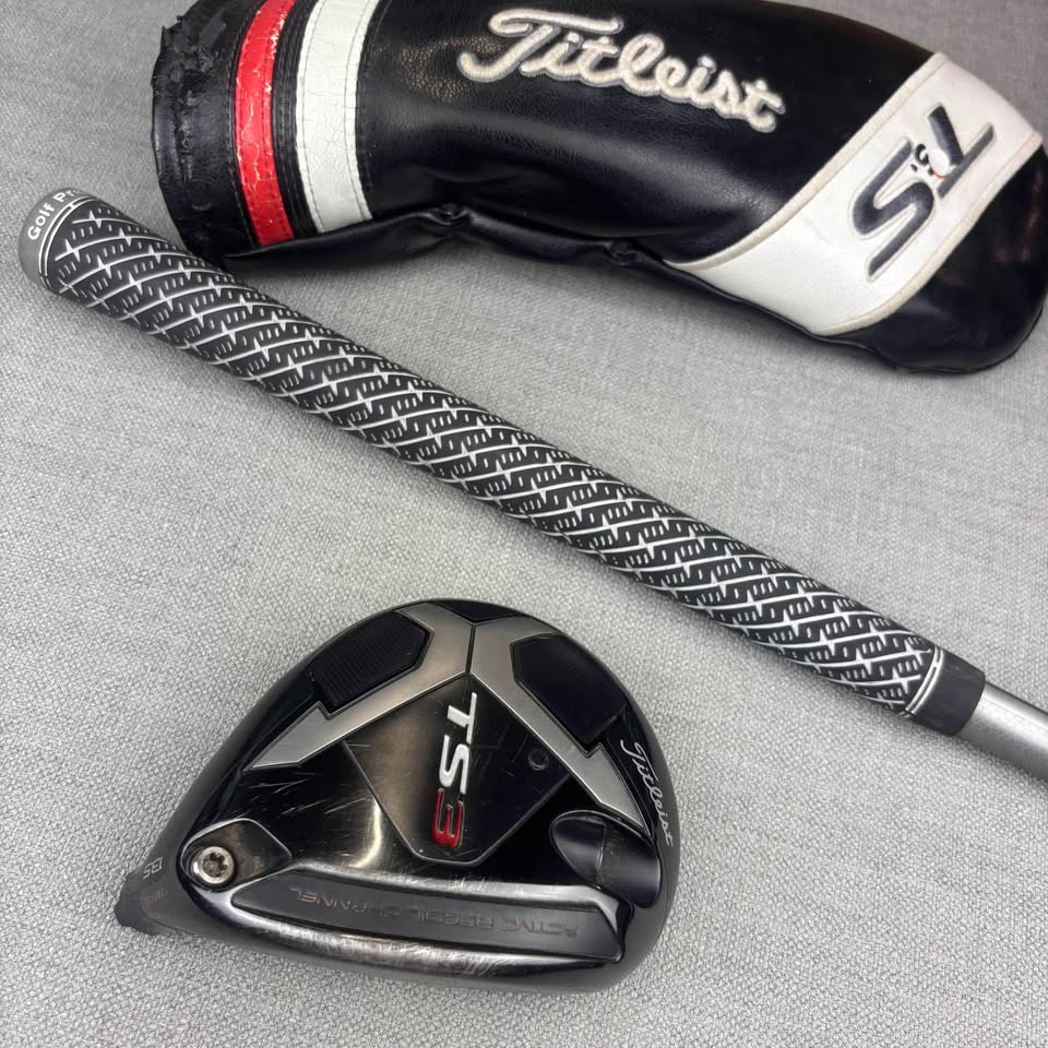 Titleist TS3 Fairway 2W - Stiff Flex / 13.5 Degree