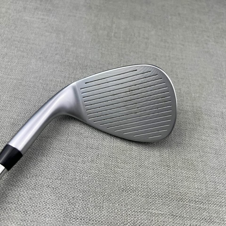 Cobra SB X Sand Wedge - Stiff Flex / 56 Degree