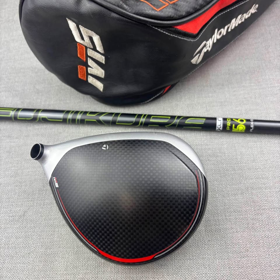 Taylormade M5 Tour Driver - Stiff Flex / 9 Degree