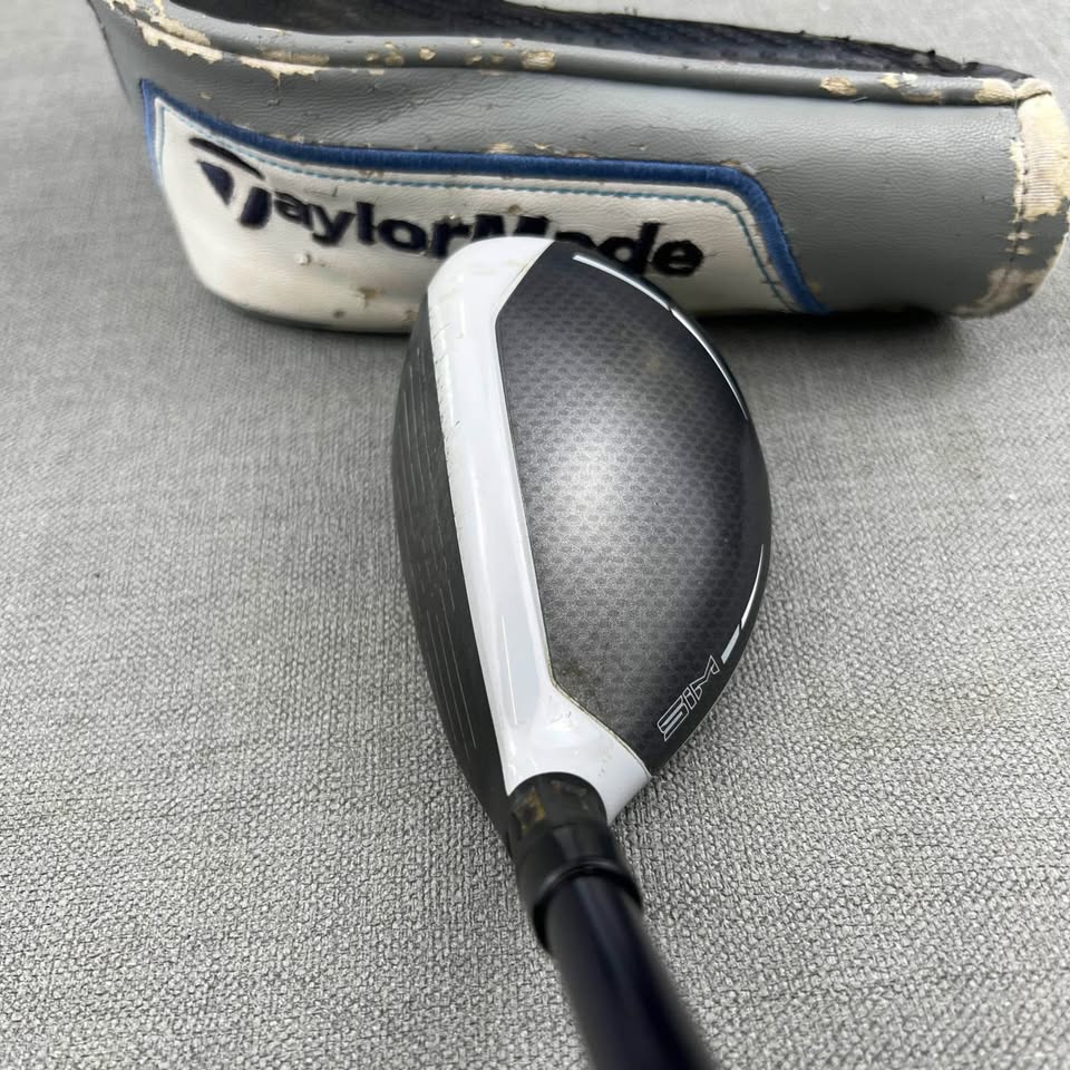 Taylormade SIM Max 3 Hybrid - Regular Flex / 19 Degree