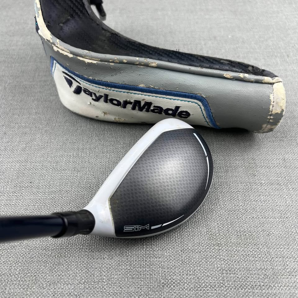 Taylormade SIM Max 3 Hybrid - Regular Flex / 19 Degree