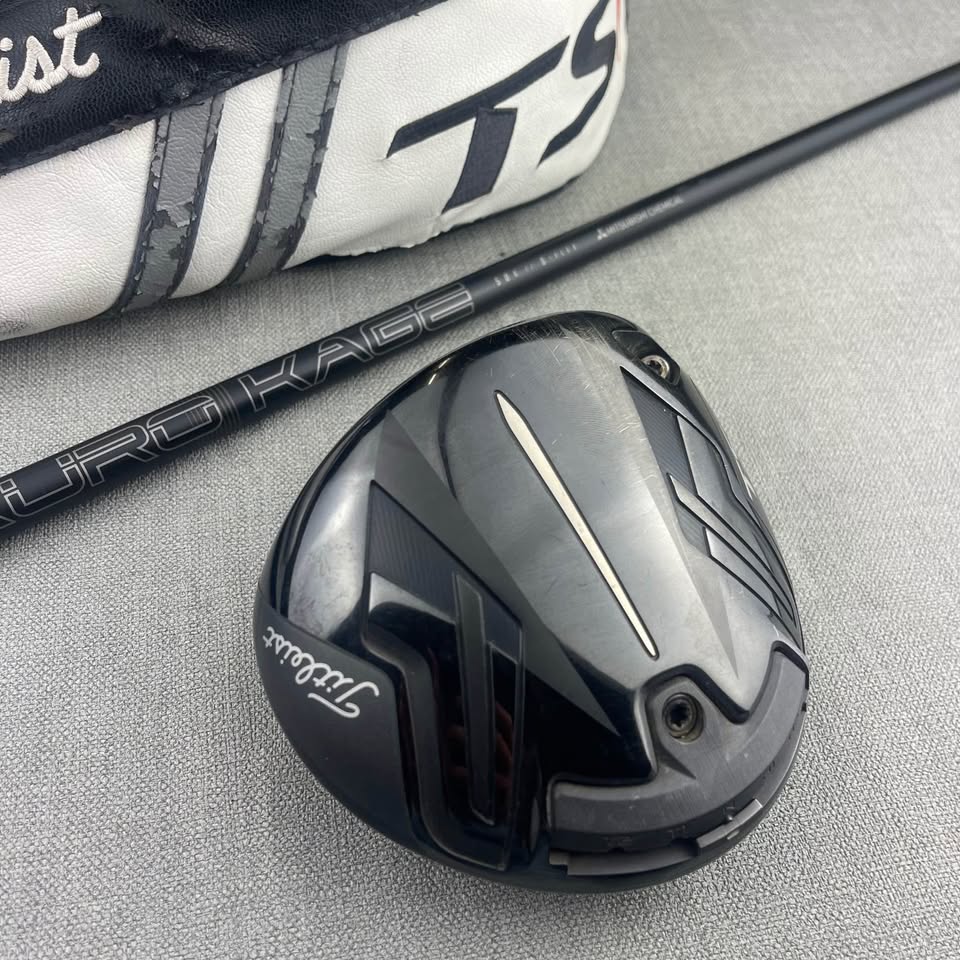 Titleist TSi3 Driver - Stiff Flex / 9 Degree