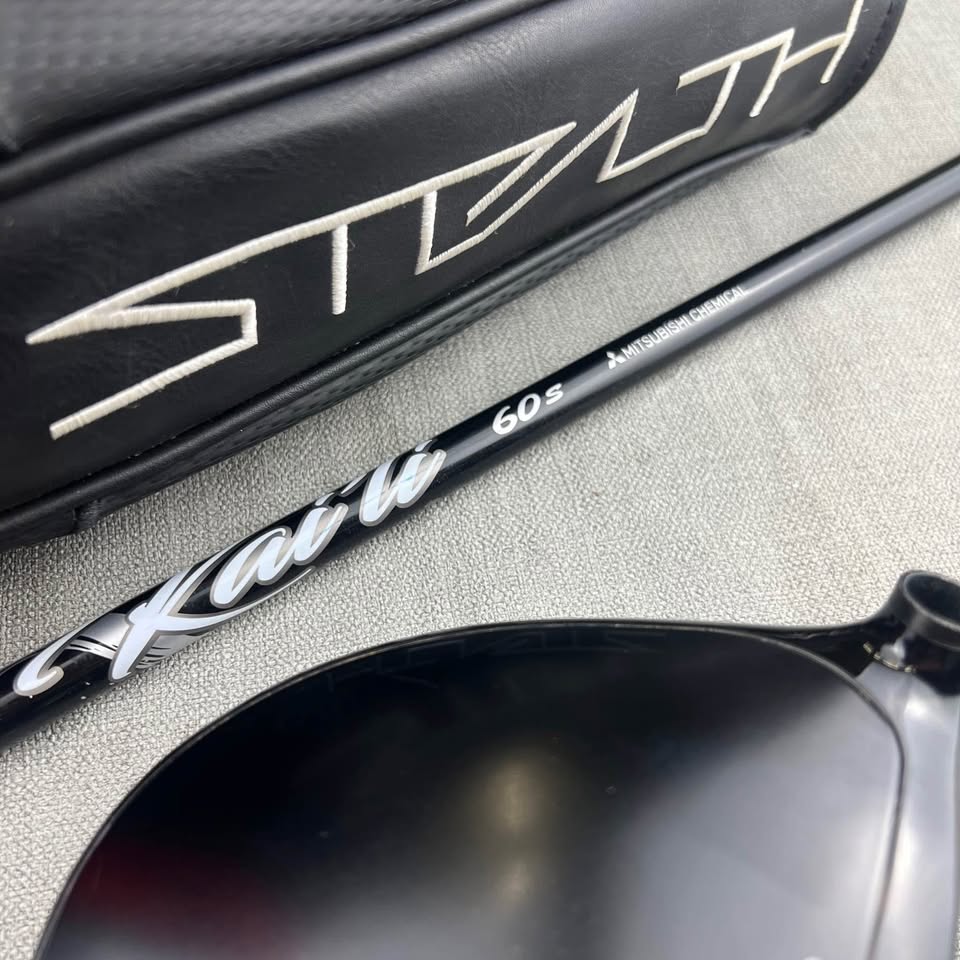 Taylormade Stealth Plus Driver - Stiff Flex / 8 Degree