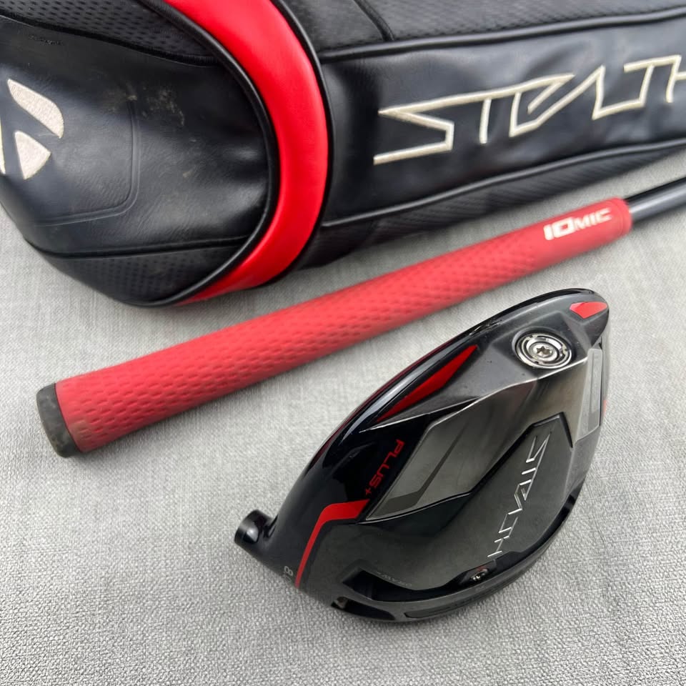 Taylormade Stealth Plus Driver - Stiff Flex / 8 Degree