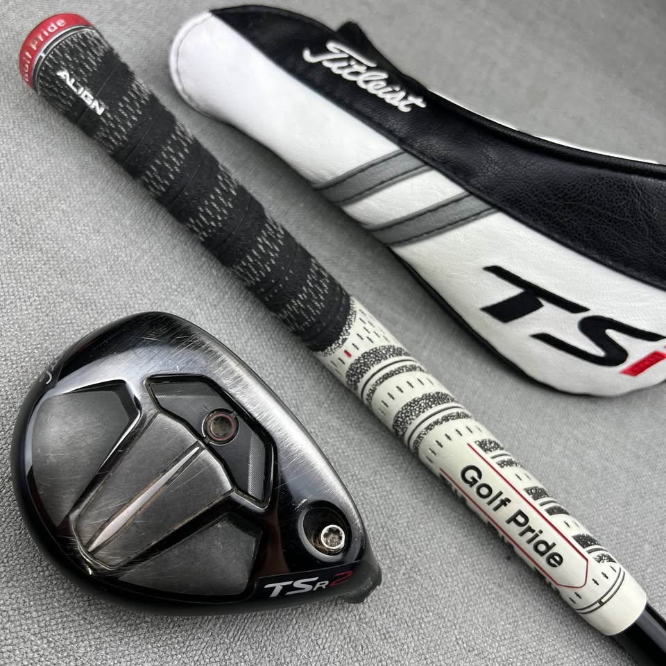 Titleist TSR2 3 Hybrid - X Flex / 18 Degree
