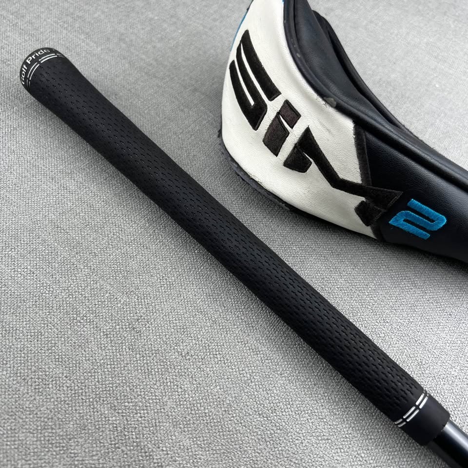 Taylormade SIM2 Max 3 Hybrid - Stiff Flex / 19 Degree