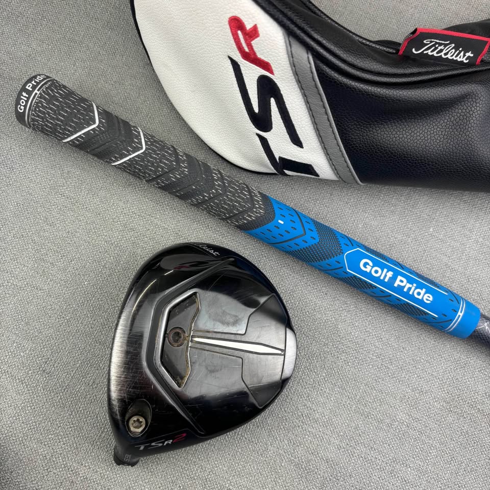 Titleist TSR2 Fairway 4 Wood - Stiff Flex / 16.5 Degree / LEFT HANDED