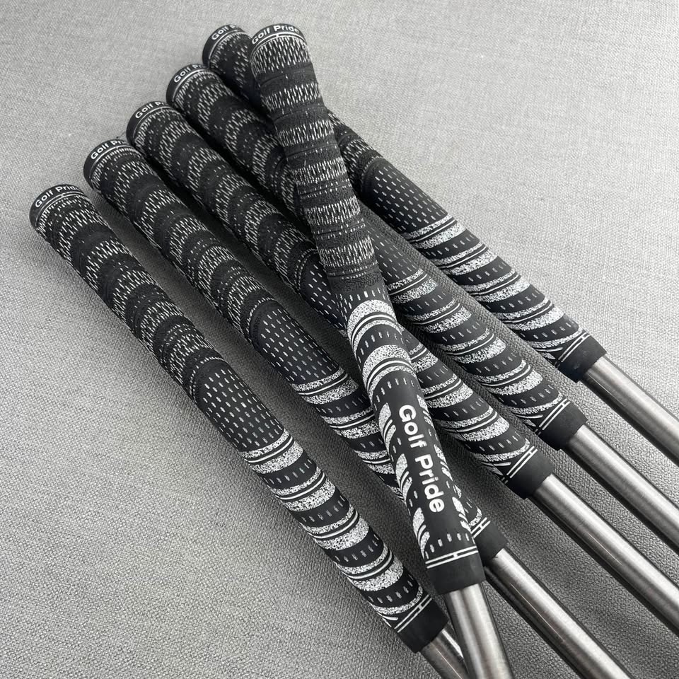 Srixon ZX5 Forged Irons - Upgraded Graphite Steelfibre Regular Flex / 6-AW