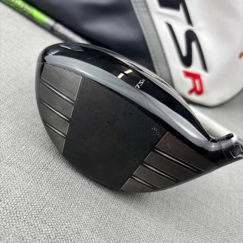 Titleist TSR4 Driver - Stiff Flex / 8 Degree