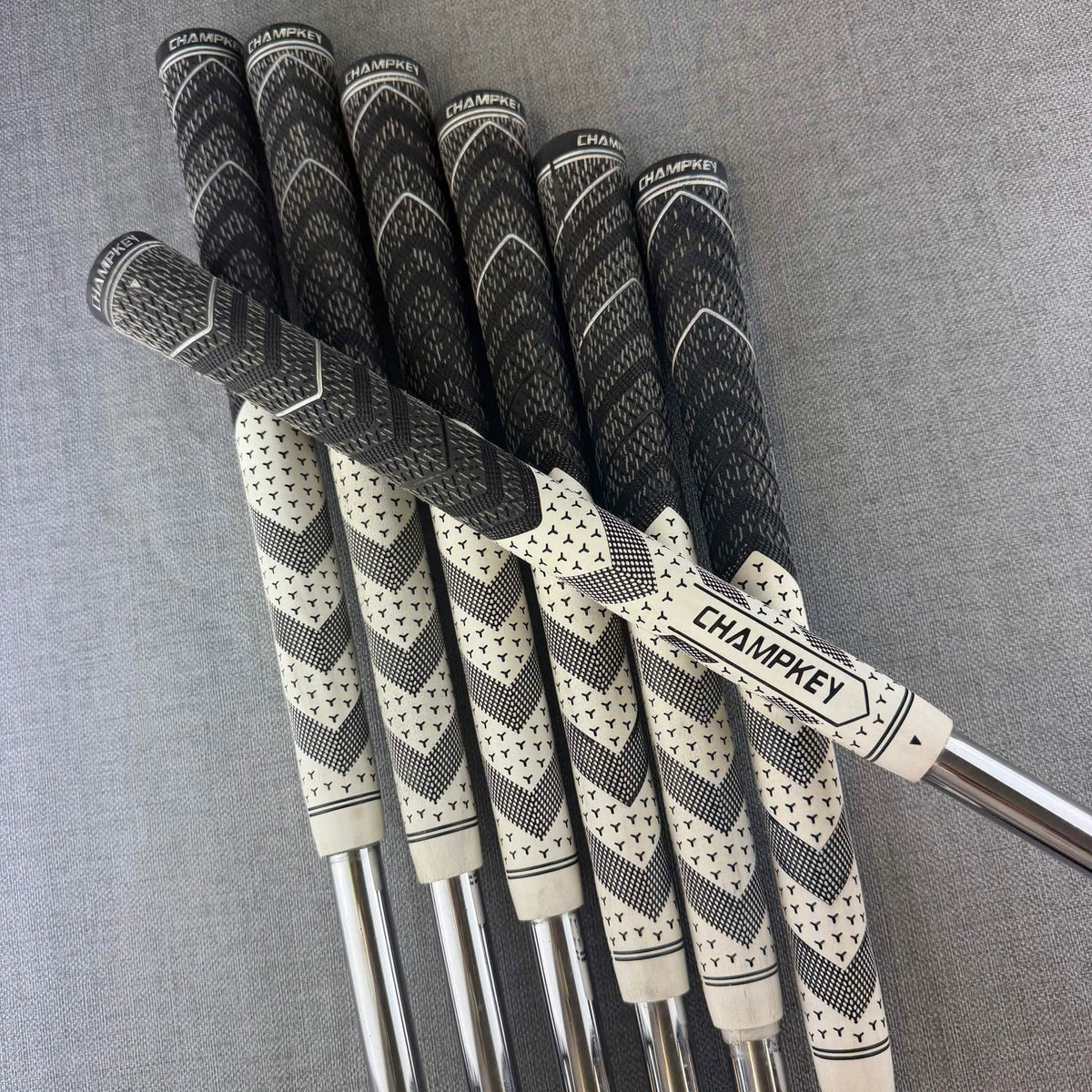 Titleist AP2 Irons - Stiff Flex / 4-PW