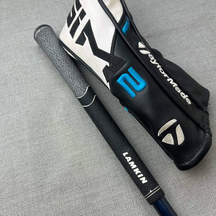 Taylormade Sim2 Max Fairway 3W - Ventus Stiff Flex / 15 Degree