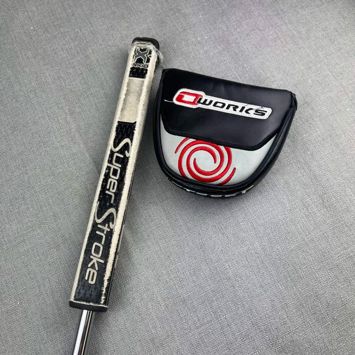 Odyssey O Works 7 Fang Putter - 34.5 Inches / SuperStroke Grip