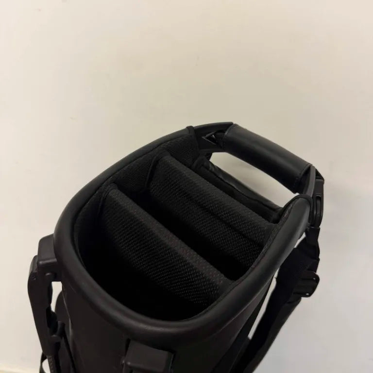 J Lindberg (Vessel) Sunday Carry Bag - All Zips Working