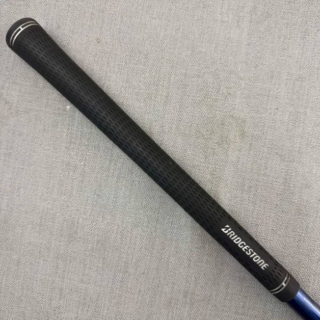 Bridgestone J40 3 Hybrid - Regular Flex / 21 Degree