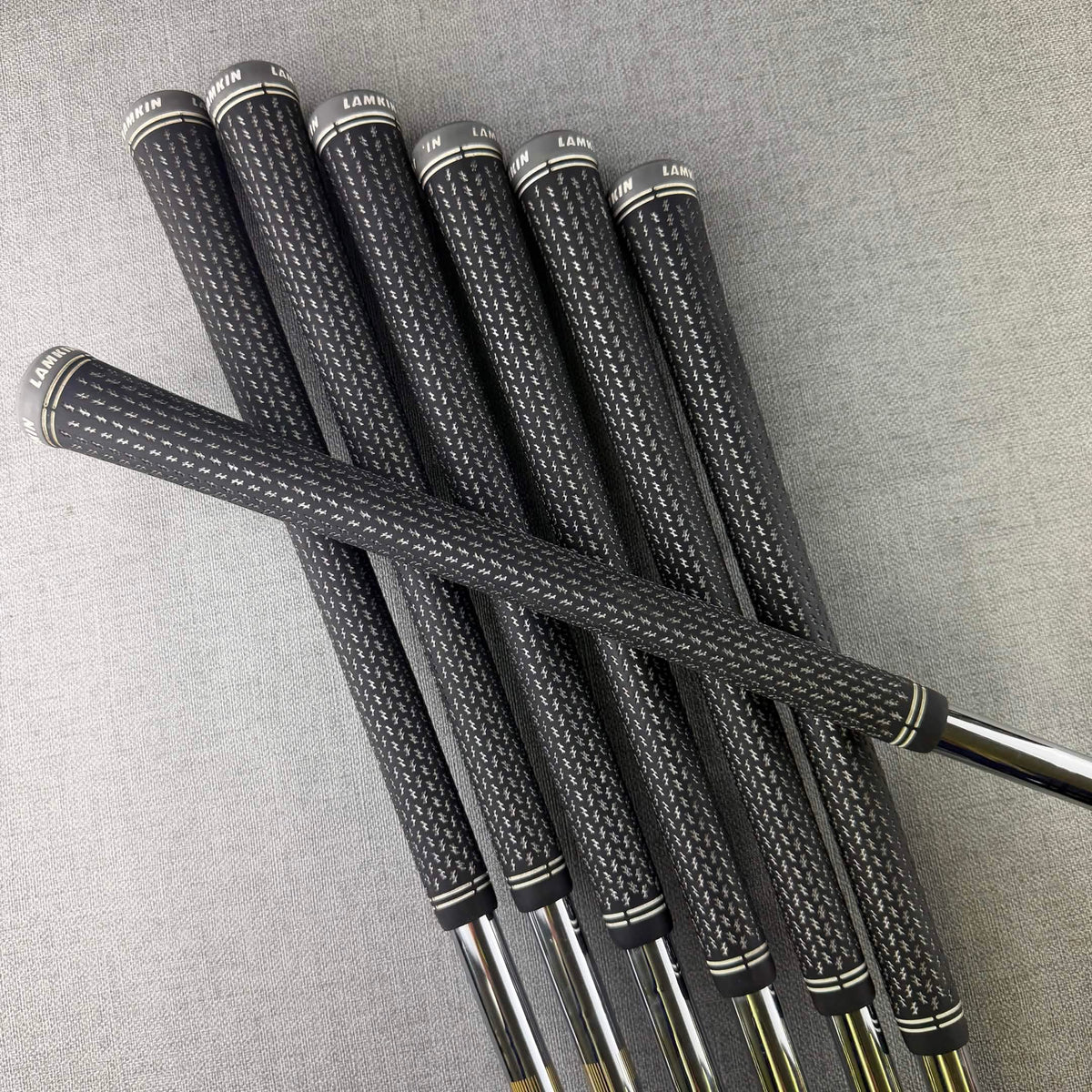 Taylormade P790 Irons - Regular Flex / 4-PW