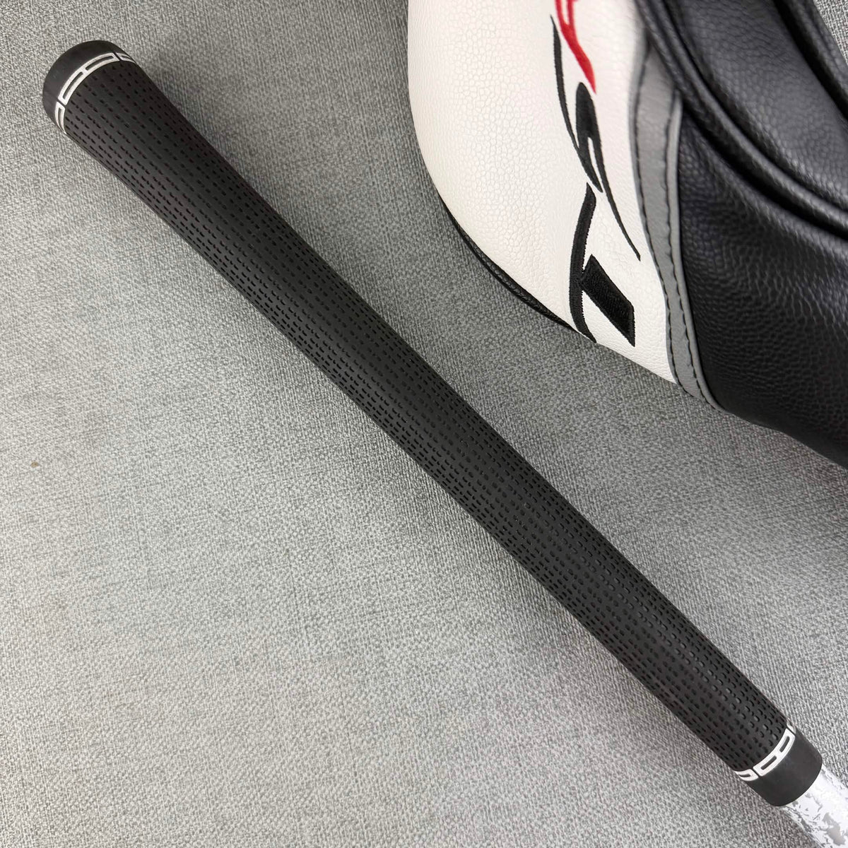 Titleist TSR2 Fairway Wood - Regular 50g / 16.5 Degree