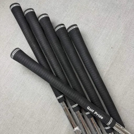 Taylormade Qi Irons - Regular Flex / 5-PW