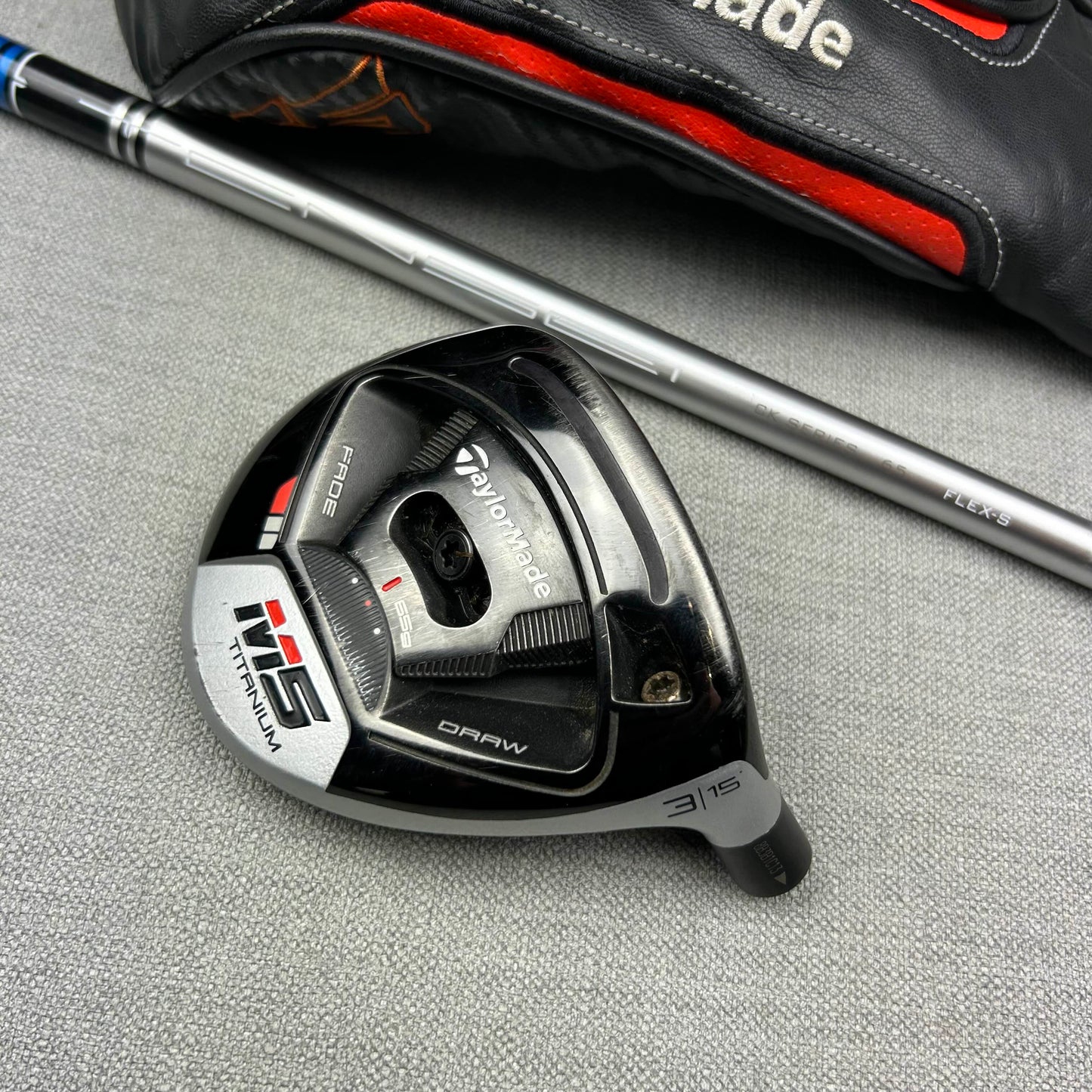 Taylormade M5 Titanium Fairway 3 Wood - Stiff Flex / 15 Degree