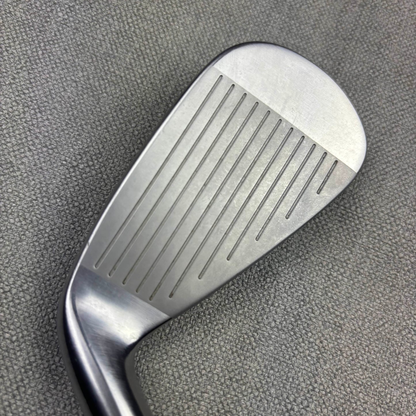 Mizuno MP-18 MMC Utility 2i - Stiff Flex / 18 Degree