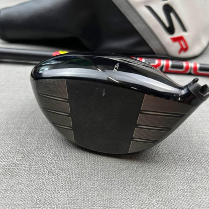 Titleist TSR4 Driver - Regular Flex Gen4 Hzrdus / 9 Degree / Finance Available