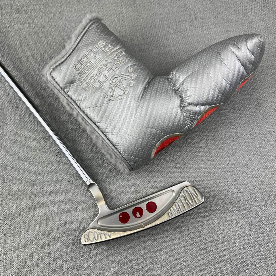 Scotty Cameron Studio Select Laguna 1.5 Putter - 34.5 Inches / Golf Pride