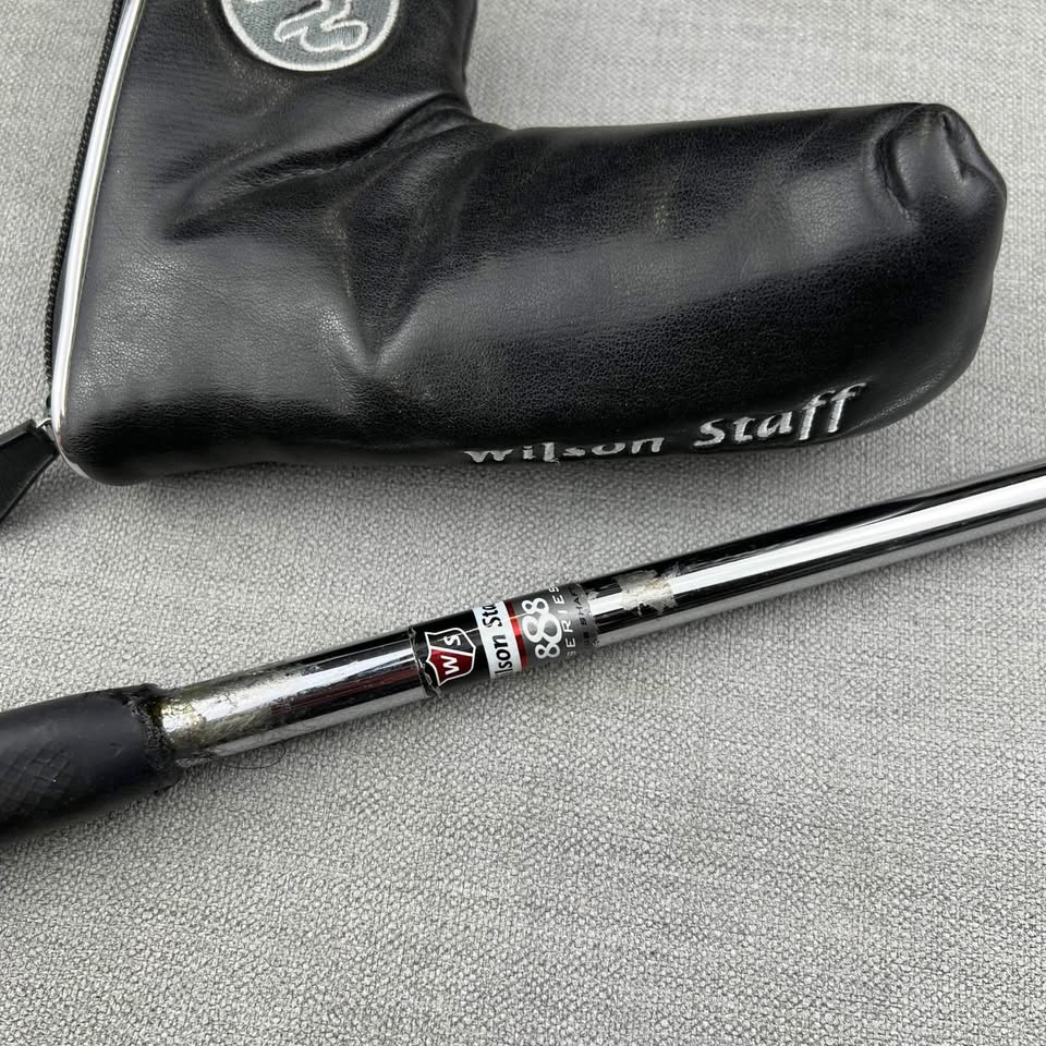 Wilson Staff 8882 Putter - 34 Inches