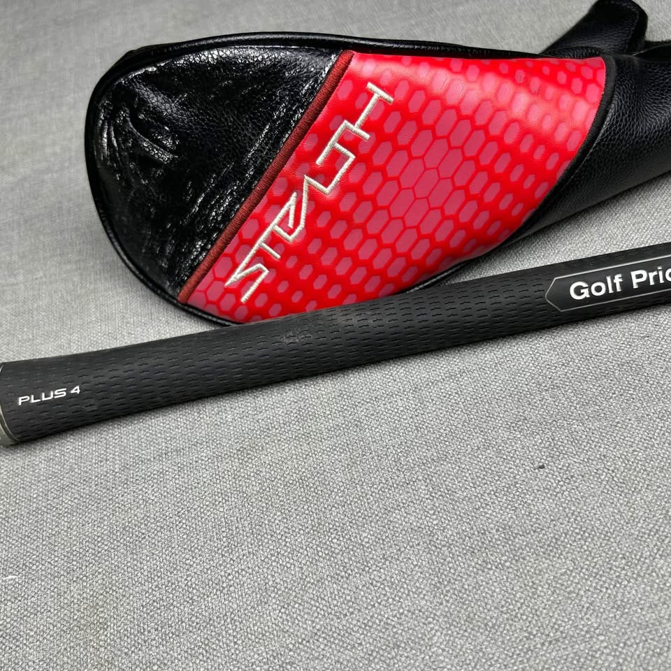 Taylormade Stealth2 5 Wood - X Flex / 18 Degree / Left Handed