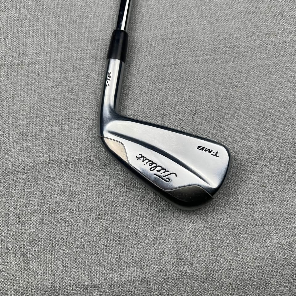 Titleist 716 TMB 4 Iron - Stiff Flex / 22 Degree