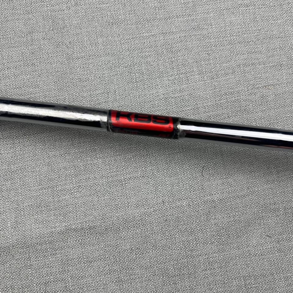 Titleist 716 TMB 4 Iron - Stiff Flex / 22 Degree