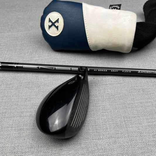 Titleist TSi2 5 Hybrid - Stiff Flex / 24 Degree