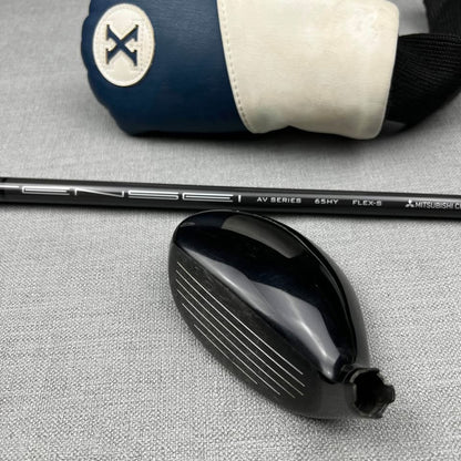 Titleist TSi2 5 Hybrid - Stiff Flex / 24 Degree