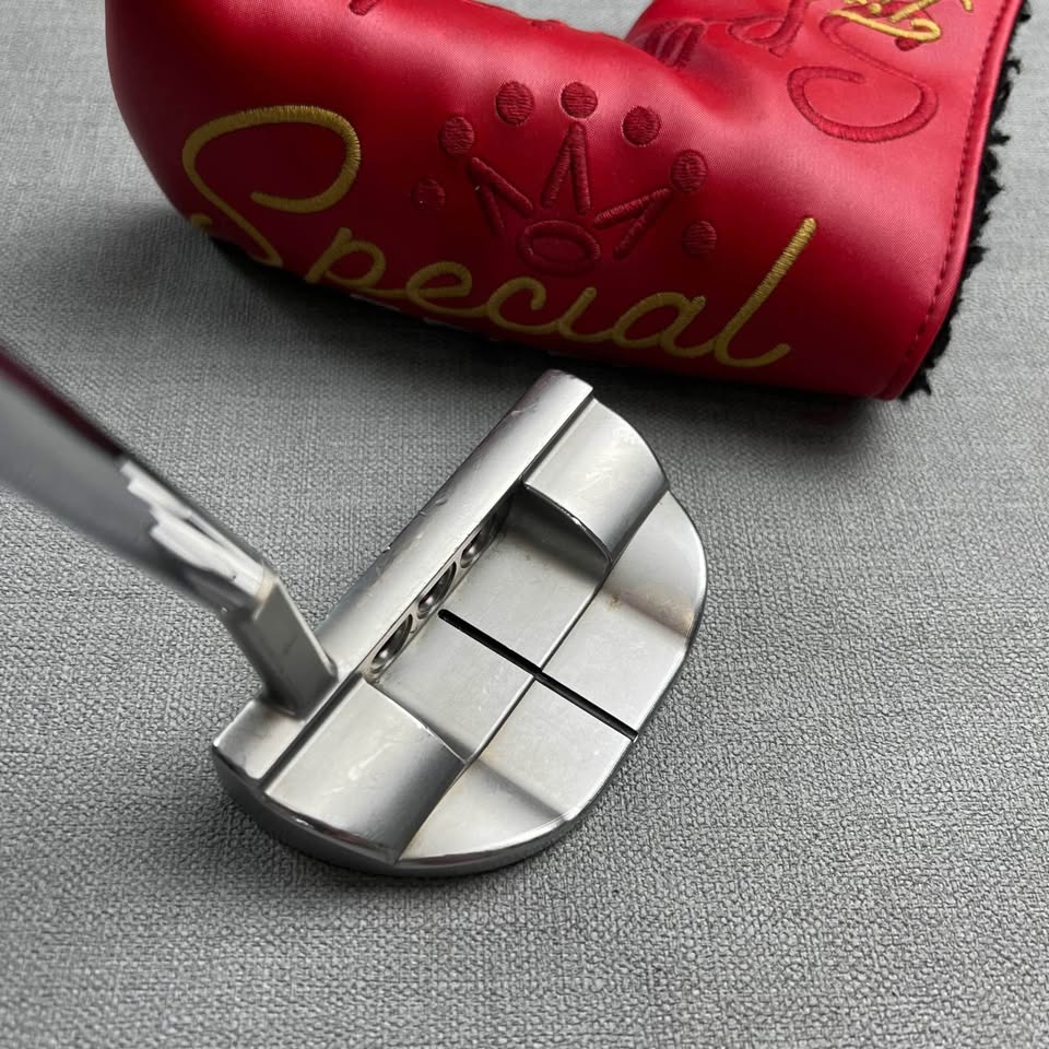 Scotty Cameron Special Select Fastback 1.5 Putter - 35 Inches