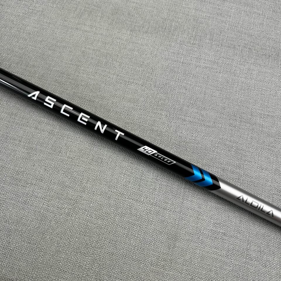 Aldila Ascent Driver Shaft - Senior Flex - 44.5 Inches