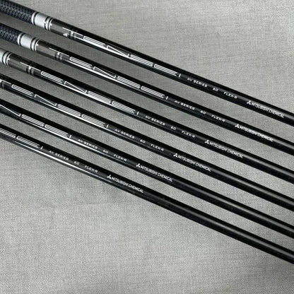 Wilson Staff D9 Iron Set - Upgraded Graphite Regular Flex / 6-GW