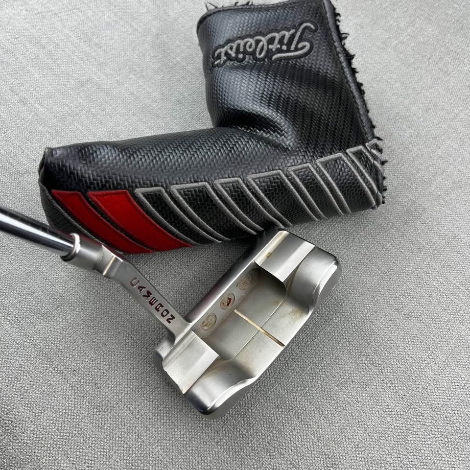Scotty Cameron Studio Select Squareback 2 Putter - 34.5 Inches / SuperStroke