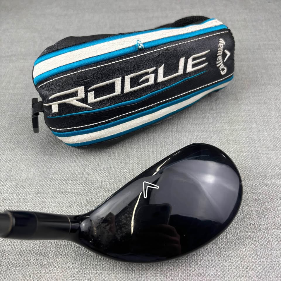 Callaway Rogue 4 Hybrid - Regular Flex / 21 Degree