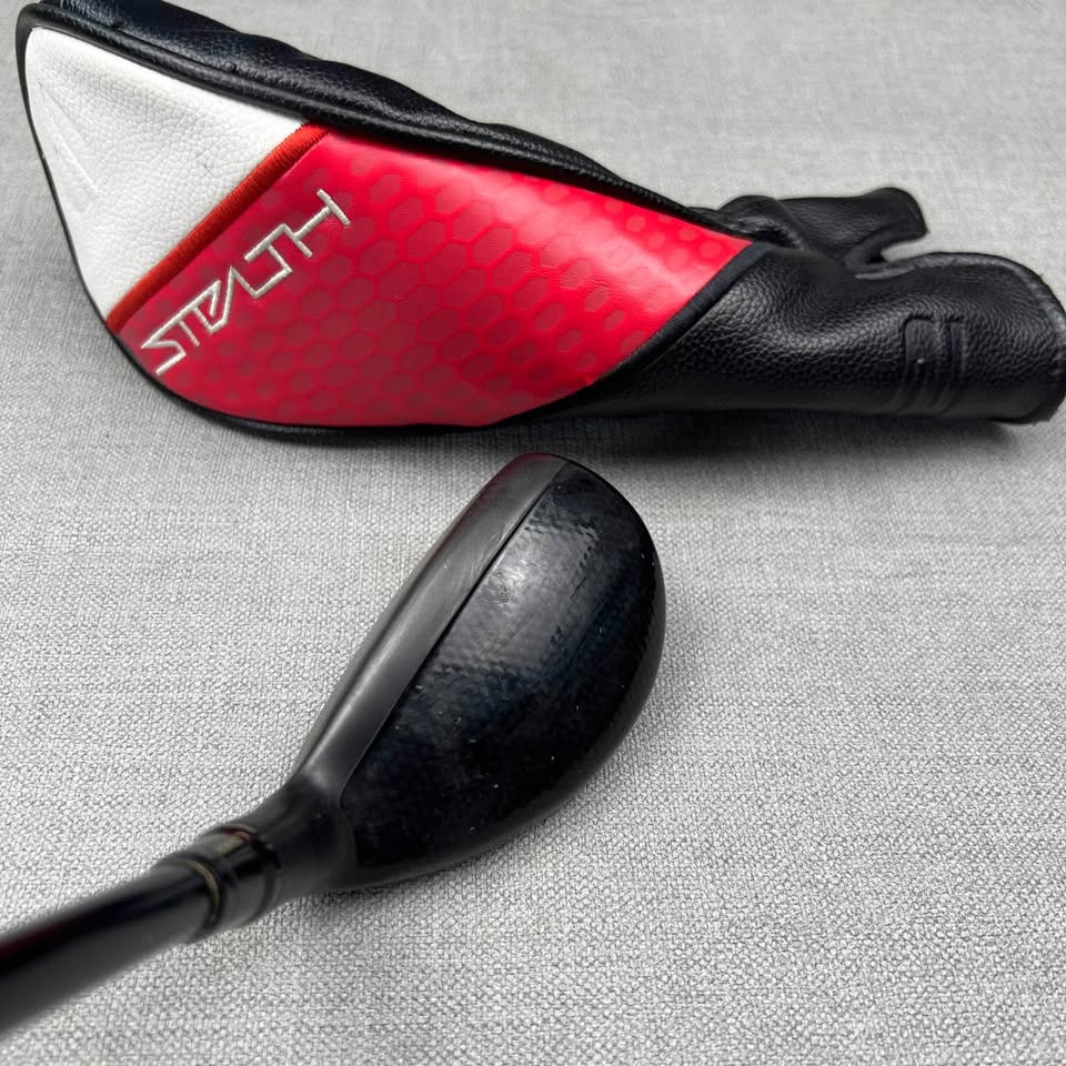 Taylormade Stealth2 Plus 3 Hybrid - Stiff Flex / 19.5 Degree Adjustable