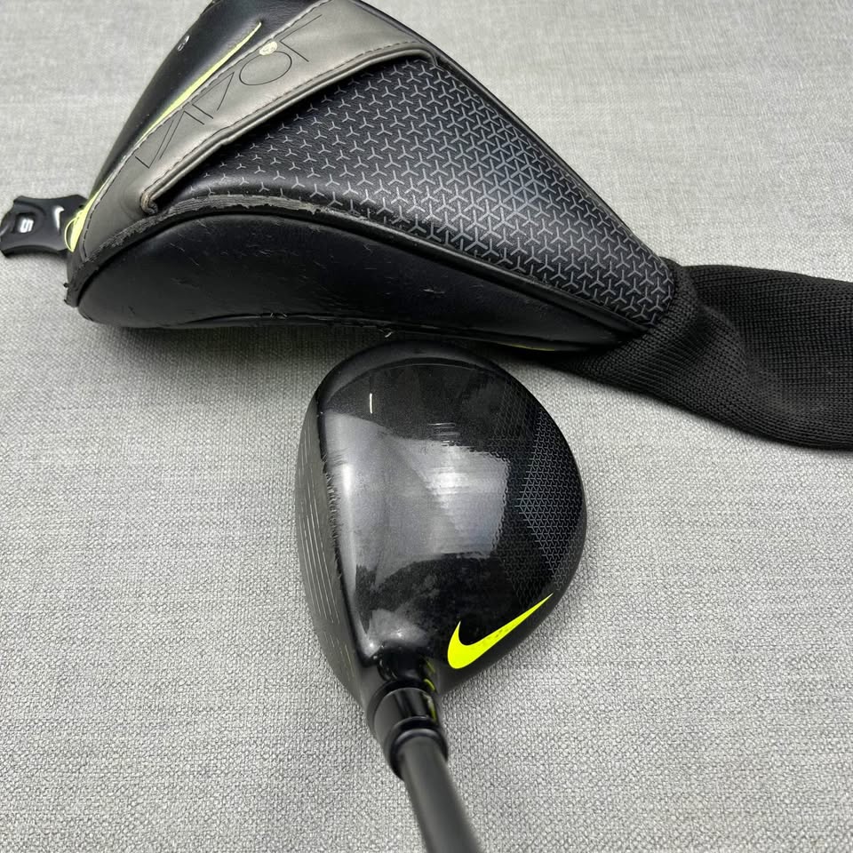 Nike Vapor Fairway 5 Wood - Stiff Flex / 19 Degree Adjustable