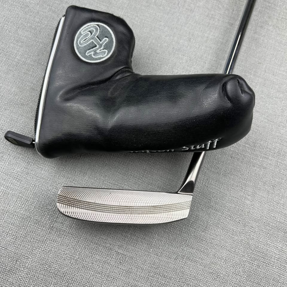 Wilson Staff 8882 Putter - 34 Inches